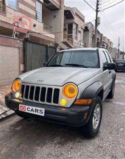 جیپ لیبێرتی